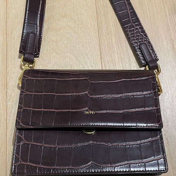 J W PEI Brown/maroon crossbody bag - Picture 2 of 5
